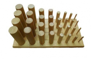 Настольная панель с колышками для координации (32 колышка) - fgospostavki.ru - Салехард