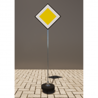 Знак дорожный "Главная дорога" 2.1 типоразмер 40 на стойке с основанием 3кг - fgospostavki.ru - Салехард