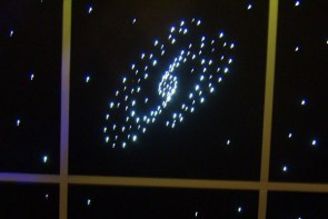 Потолок "Звездное небо с анимационным фибероптическим эффектом галактика" - fgospostavki.ru - Салехард