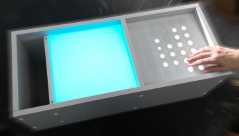 Интерактивный стол «Малыш», совмещенный со столом для рисования песком и с кармашком для песка - fgospostavki.ru - Салехард