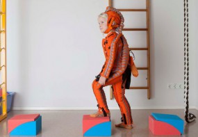 Нейро-ортопедический реабилитационный пневмокостюм для лечения ДЦП (вариант 1) - fgospostavki.ru - Салехард