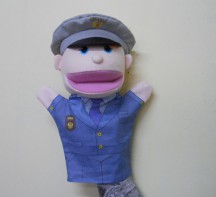 Кукла "Веселый рассказчик" Полицейский - fgospostavki.ru - Салехард